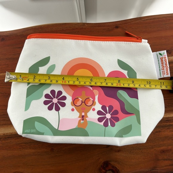 NWT Ulta cosmetics bag - Picture 5 of 6